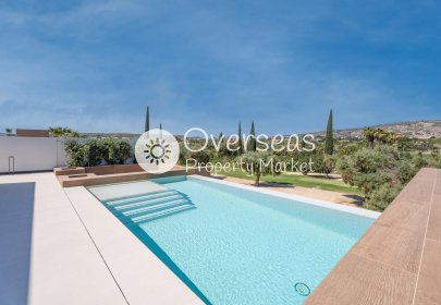 Neue Gebäude - Villa -
Algorfa