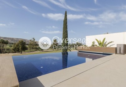 Neue Gebäude - Villa -
Algorfa