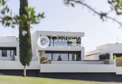 Neue Gebäude - Villa -
Algorfa
