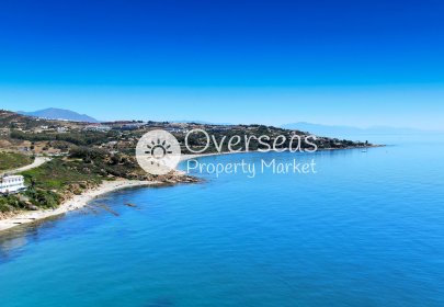 Obra nueva - Adosado -
Sotogrande