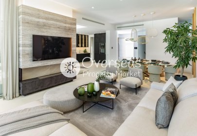 Obra nueva - Villa -
Estepona
