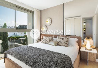Obra nueva - Villa -
Estepona