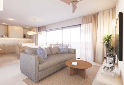 Nowy budynek - Kamienica -
Torrevieja
