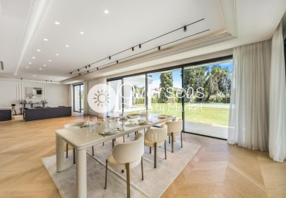 New Build - Villa -
Marbella - Lomas De Marbella Club