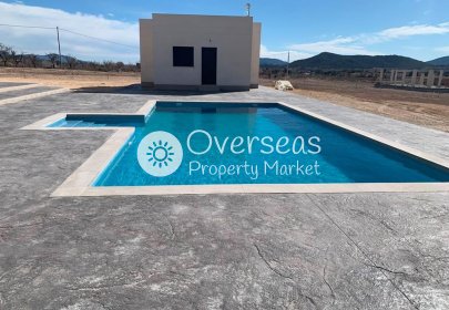 Obra nueva - Villa -
Pinoso - Camino Del Prado