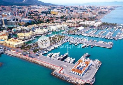 New Build - Apartment / flat -
Benalmádena - Puerto Marina