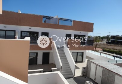 New Build - Bungalow -
Pilar de la Horadada - pueblo