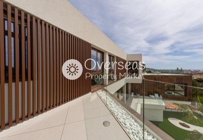 Neue Gebäude - Villa -
Benidorm - Puerta de Hierro